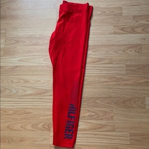 NEW RED TOMMY HILFIGER LEGGINGS